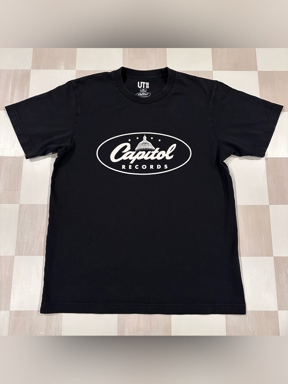 capitol records hollywood california uniqlo cotton black white tee xs